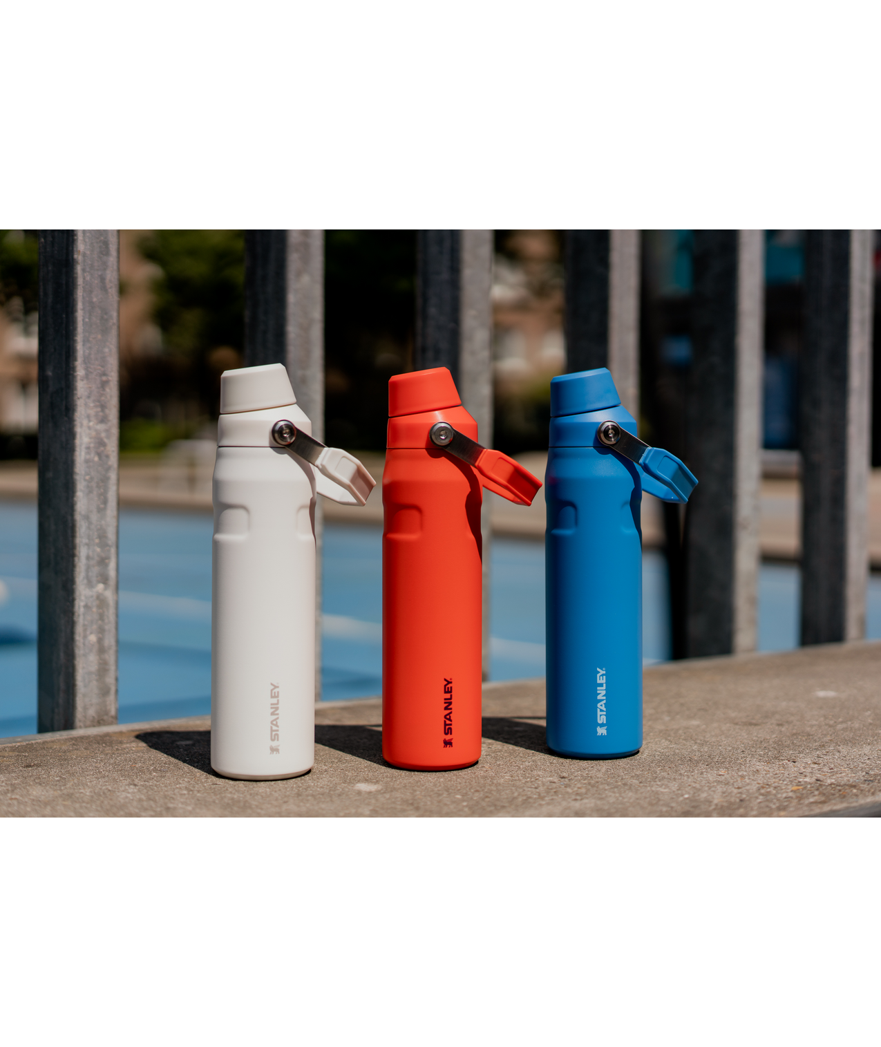 IceFlow™ Bottle with Fast Flow Lid | 50 OZ